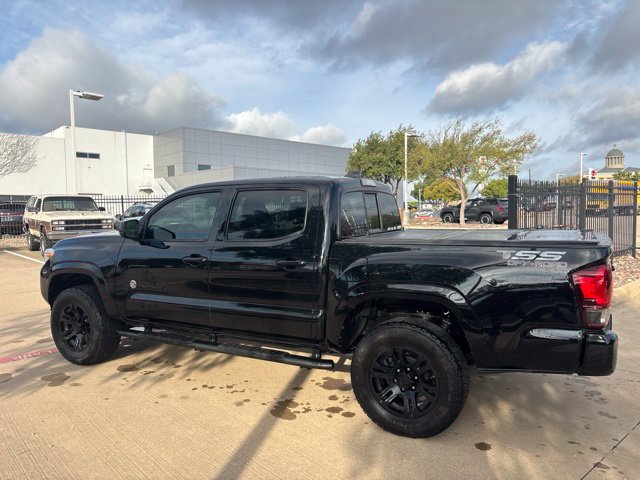 Used 2022 Toyota Tacoma SR w/ SR Convenience Package RWD image 8