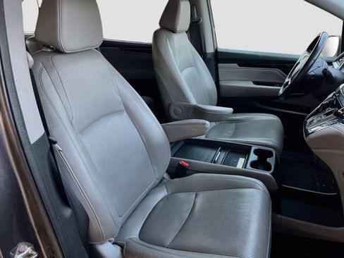 Used 2019 Honda Odyssey Elite image 32