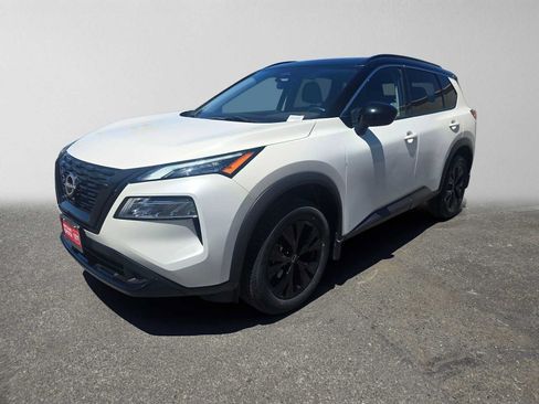 Used 2023 Nissan Rogue SV w/ SV Premium B Package FWD image 7