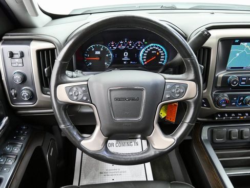 Used 2017 GMC Sierra 2500 Denali w/ Duramax Plus Package image 24