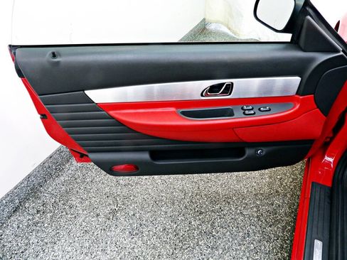 Used 2002 Ford Thunderbird RWD image 7