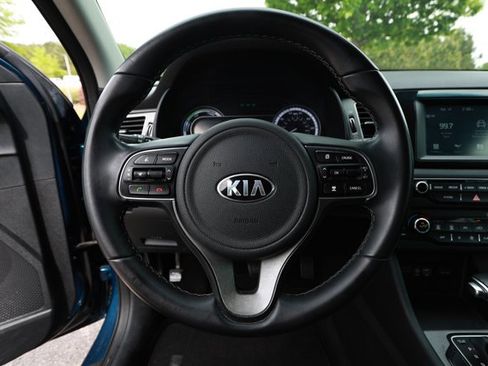 Used 2019 Kia Niro LX FWD image 11