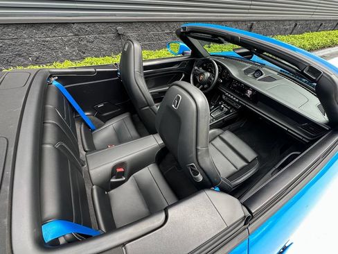 Certified 2023 Porsche 911 Carrera GTS RWD image 13