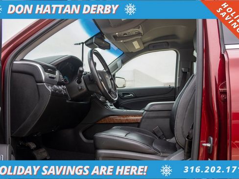 Used 2020 Chevrolet Suburban Premier w/ Max Trailering Package image 3