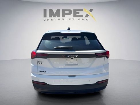 New 2027 Chevrolet Bolt LT FWD image 4