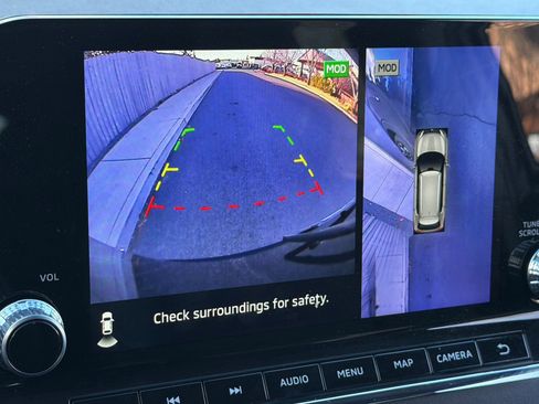 Used 2024 Mitsubishi Outlander SE image 21