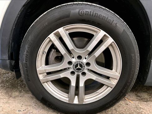 Used 2021 Mercedes-Benz GLB 250 4MATIC image 8