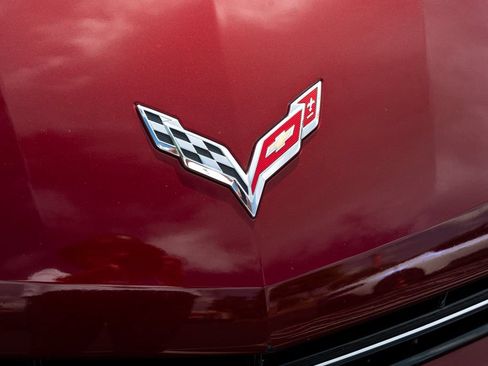 Used 2017 Chevrolet Corvette Stingray Coupe w/ 2LT Preferred Equipment Group RWD image 6