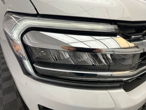 Used 2024 Ford Expedition Limited AWD/4WD image 26