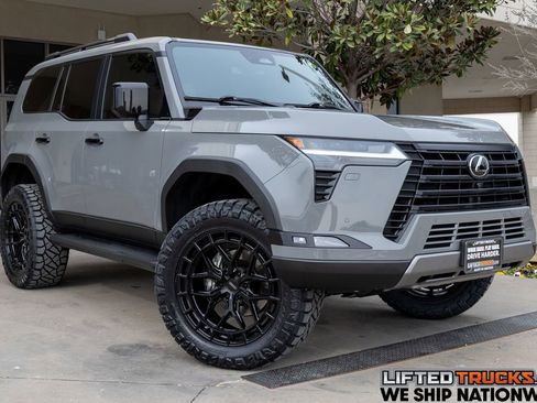 Used 2025 Lexus GX 550 image 1