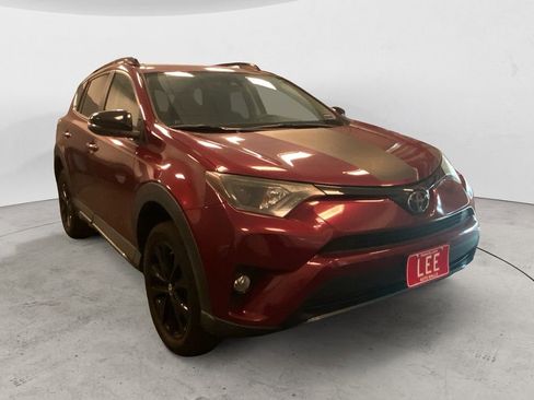 Used 2018 Toyota RAV4 Adventure image 7