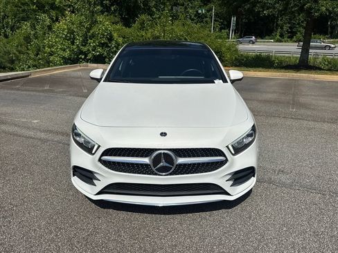 Used 2022 Mercedes-Benz A 220 image 2