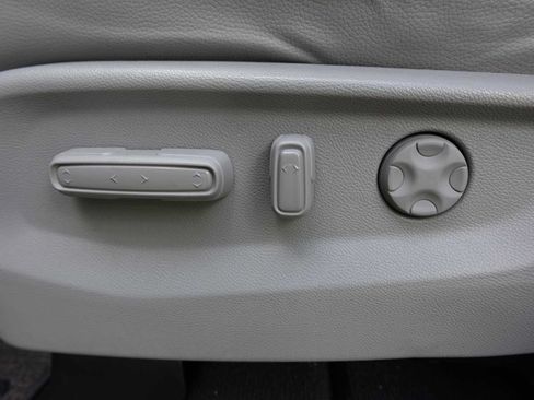 Used 2023 Honda Odyssey EX-L image 14