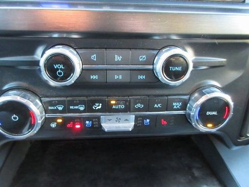 Used 2023 Ford F350 Lariat w/ Lariat Ultimate Package image 20