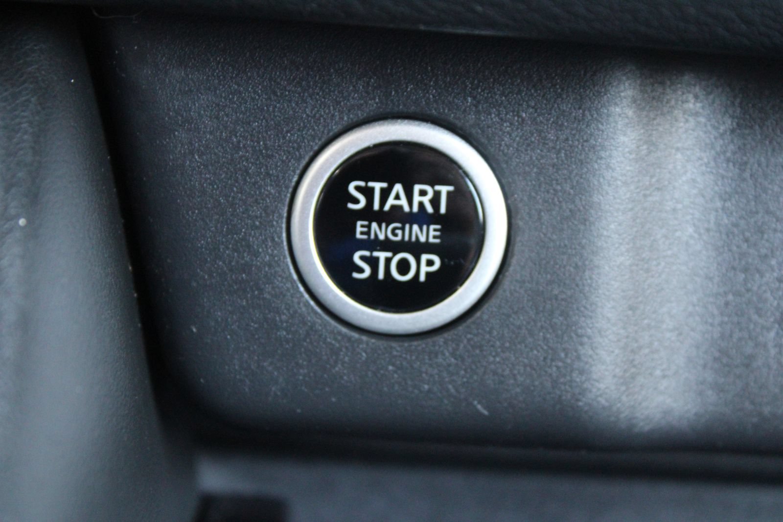 Used 2021 Nissan Rogue SL FWD image 40