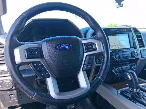 Used 2017 Ford F150 Lariat AWD/4WD image 19