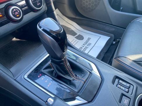 Used 2019 Subaru Crosstrek 2.0i Limited image 12