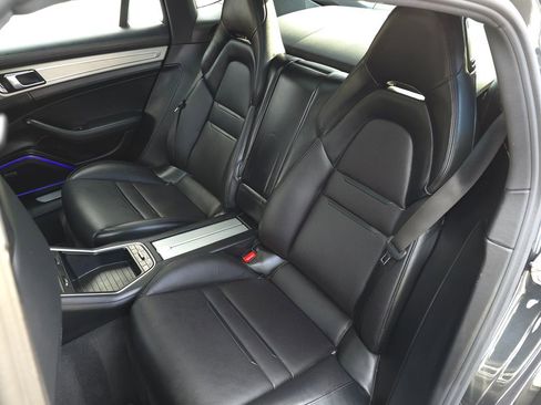 Used 2017 Porsche Panamera 4S w/ Premium Package Plus image 16