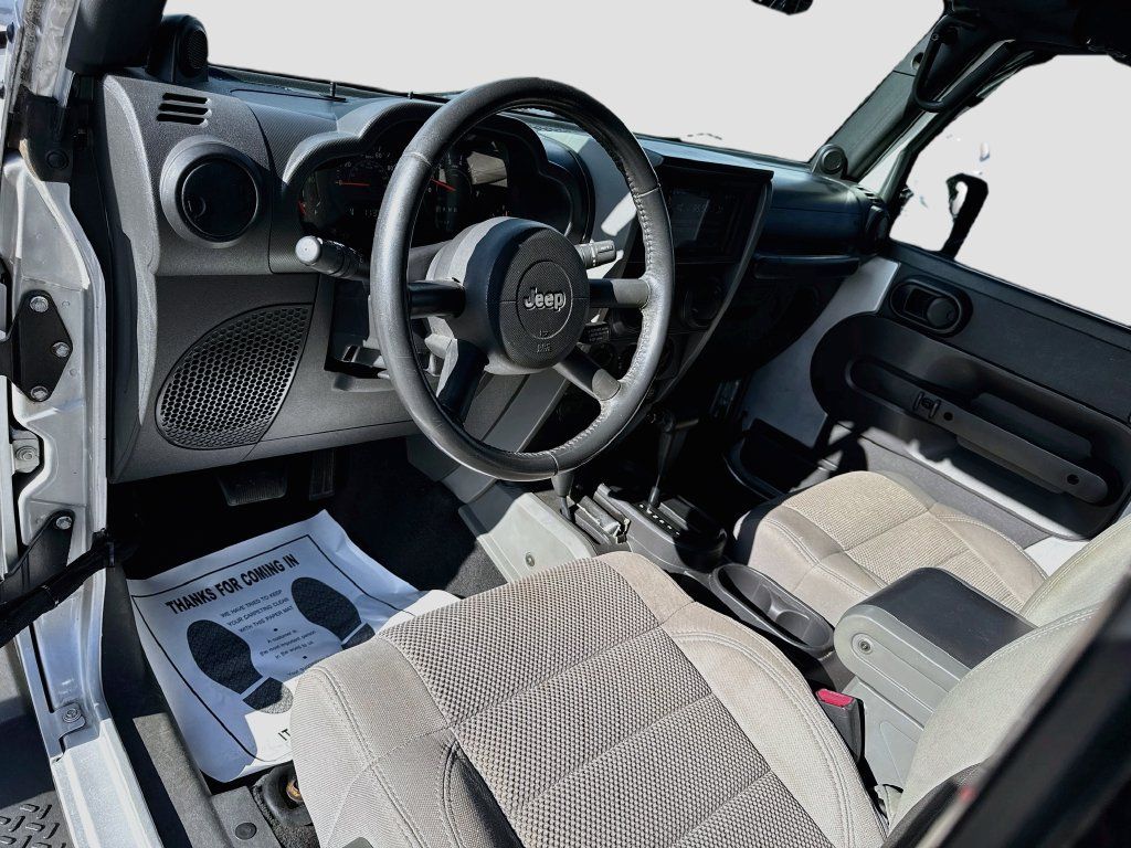Used 2007 Jeep Wrangler X AWD/4WD image 9