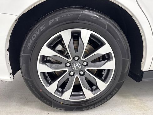 Used 2024 Honda Odyssey EX-L image 34