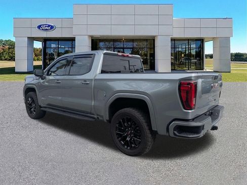 Used 2026 GMC Sierra 1500 AT4 w/ AT4 Premium Package AWD/4WD image 3