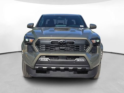 New 2026 Toyota Tacoma TRD Sport w/ TRD Sport Upgrade Package AWD/4WD image 2