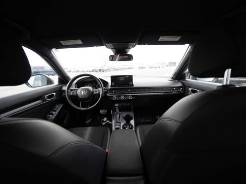 Used 2024 Honda Civic Sport image 19