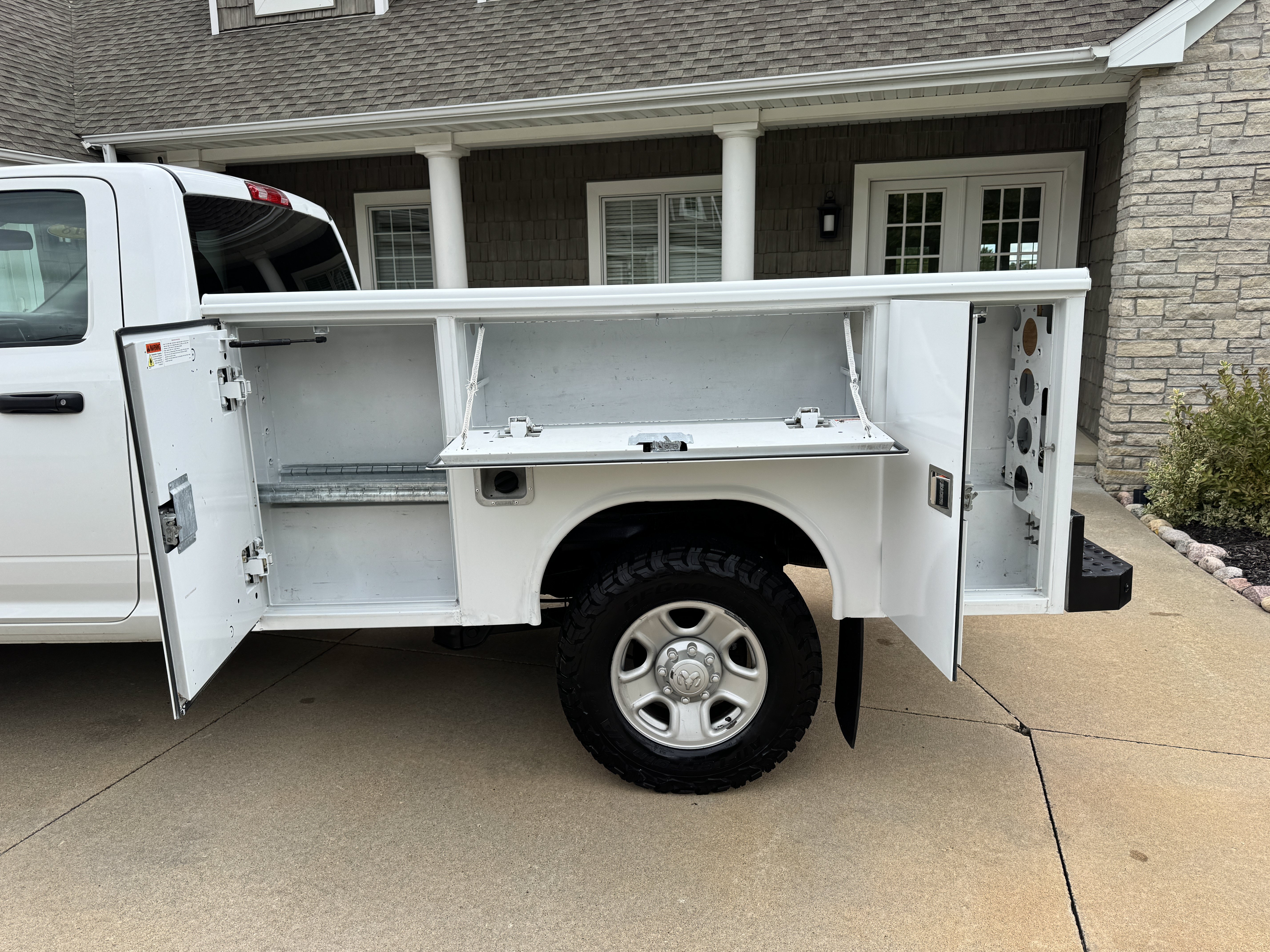 Used 2018 RAM 2500 Tradesman w/ Snow Chief Group AWD/4WD image 32