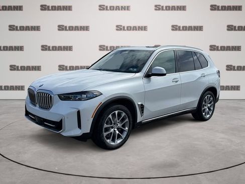 New 2026 BMW X5 xDrive40i w/ Climate Comfort Package AWD/4WD image 1