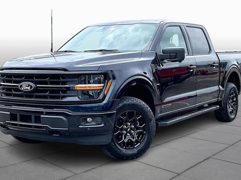 Certified 2025 Ford F150 XLT w/ Equipment Group 302A MID image 35