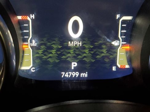 Used 2019 Jeep Wrangler Unlimited Rubicon AWD/4WD image 37