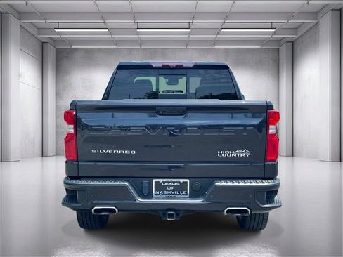 Used 2023 Chevrolet Silverado 1500 High Country w/ High Country Premium Package AWD/4WD image 4