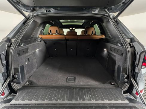 Used 2024 BMW X5 M60i image 17