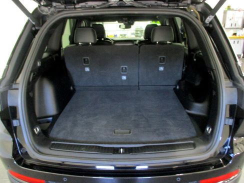 Used 2022 Jeep Grand Cherokee Altitude image 13