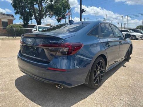 Used 2025 Honda Civic Sport image 22