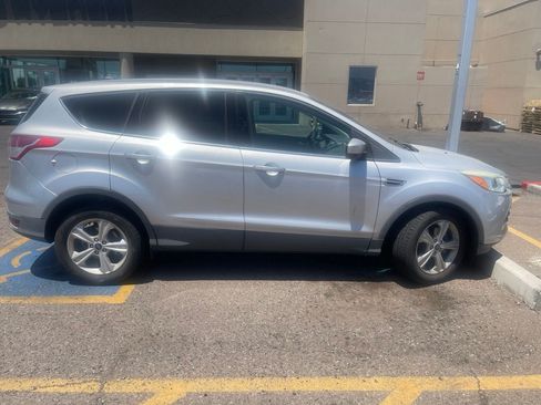 Used 2014 Ford Escape SE FWD image 1