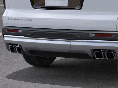 New 2026 Chevrolet Traverse LT w/ Enhanced Driving Package image 24