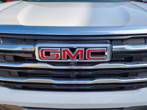 New 2026 GMC Terrain Elevation w/ Technology Package II image 10