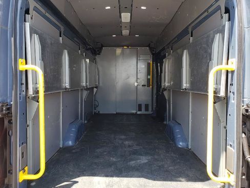 Used 2020 Ford Transit 250 148 High Roof Extended RWD image 10