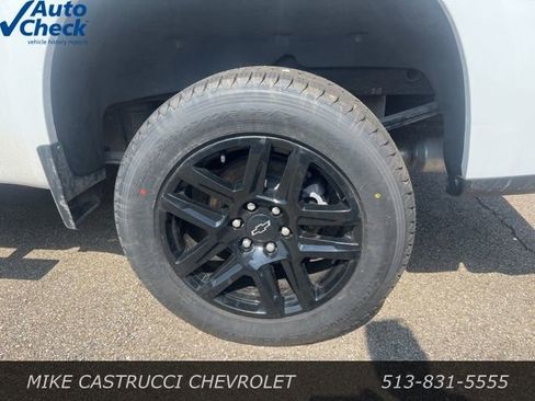 Used 2023 Chevrolet Silverado 1500 LT Trail Boss w/ Protection Package image 5