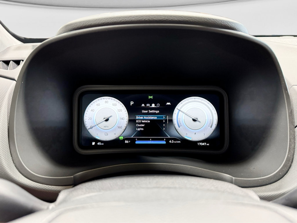 Used 2023 Hyundai Kona SE FWD image 9