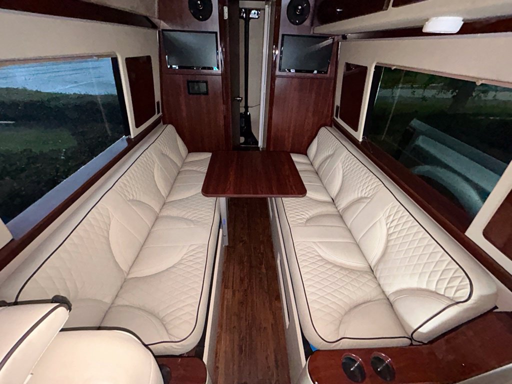 Used 2020 Mercedes-Benz Sprinter 3500 image 19