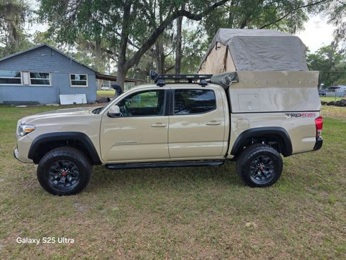 Used 2017 Toyota Tacoma TRD Off-Road w/ Tow Package (A/T) AWD/4WD image 29