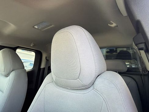 Used 2017 GMC Canyon W/T w/ Convenience Package RWD image 11