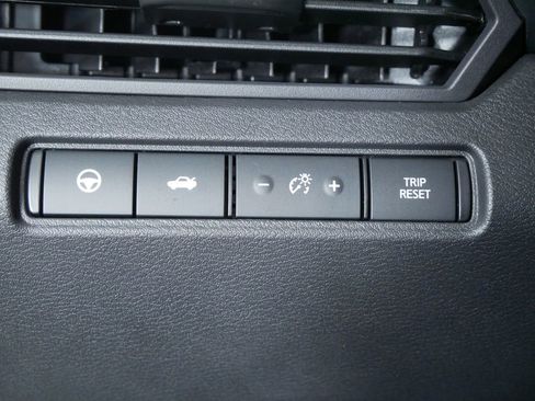 New 2025 Nissan Altima 2.5 SL image 25