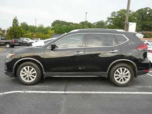 Used 2020 Nissan Rogue SV FWD image 4