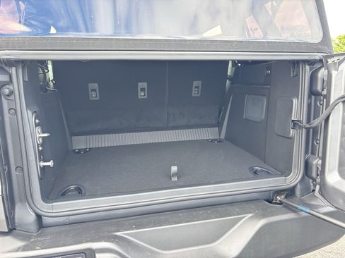 New 2025 Ford Bronco 4-Door image 25