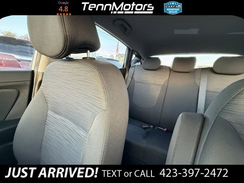 Used 2017 Hyundai Accent SE image 17