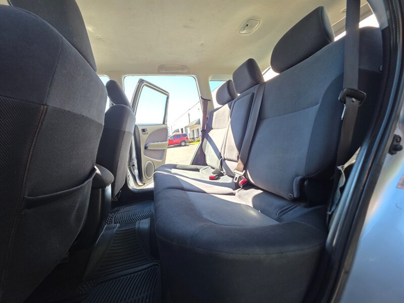 Used 2006 Mitsubishi Outlander LS AWD/4WD image 14