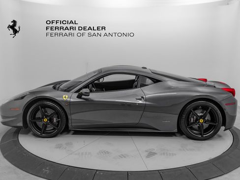 Certified 2012 Ferrari 458 Italia Coupe image 3